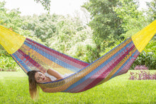 Load image into Gallery viewer, Queen Size Cotton Hammock in Confeti
